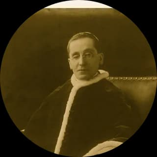 Photograph of Pope Benedict XV, rendered as a medallion