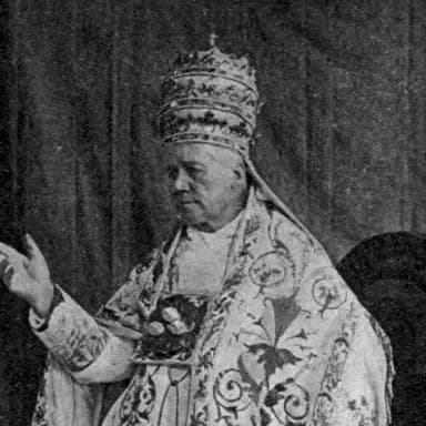 Photograph of Pope Pius X, rendered as a medallion